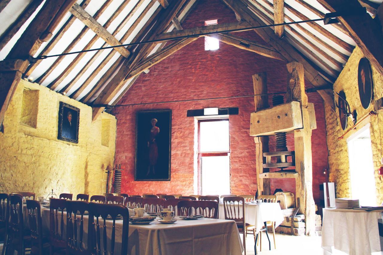 Owlpen Manor Cottages Uley Extérieur photo